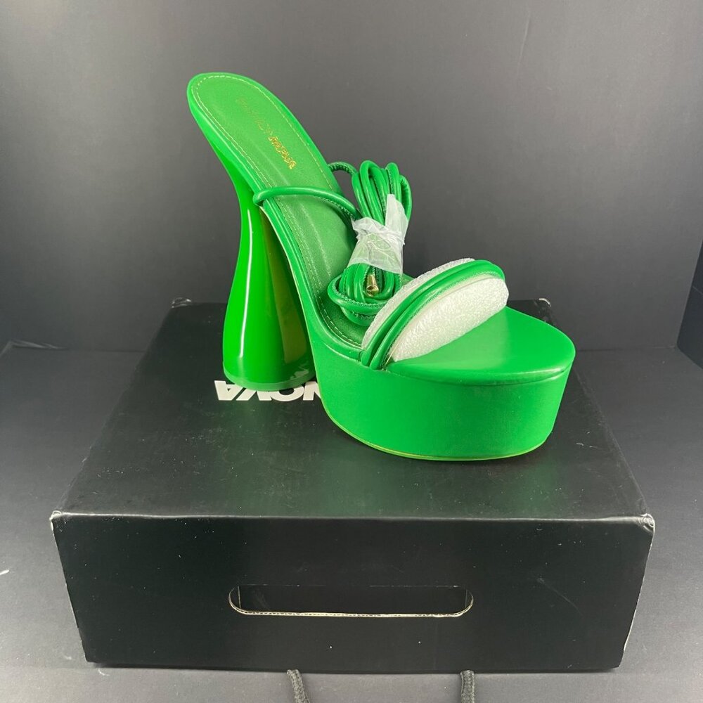 Fashion Nova Green Platform Heels With Strappy Design & Unique Flared Heel